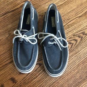 Men’s Sperry canvas slip on